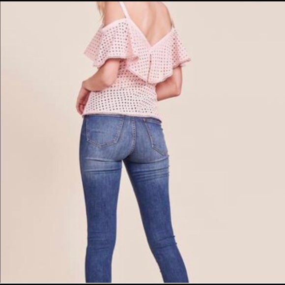 BB Dakota Pink Arletta Eyelet Top Medium NWT New - Picture 3 of 4